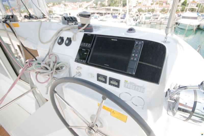 Lagoon 40