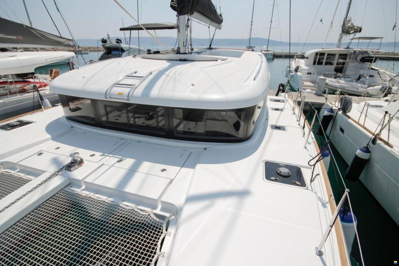 Lagoon 40