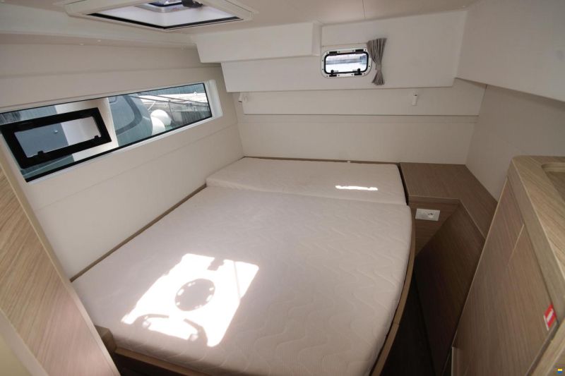 Lagoon 40