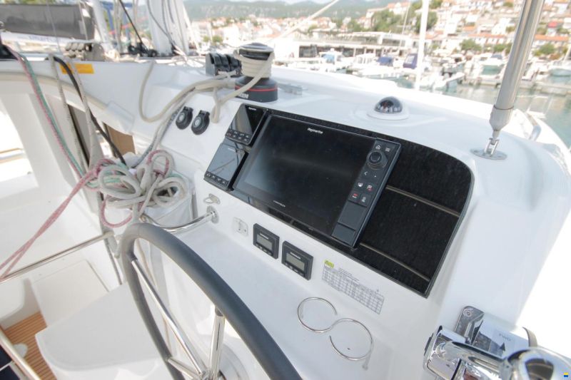 Lagoon 40