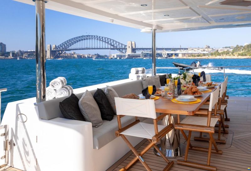 Gulf Craft Majesty 100