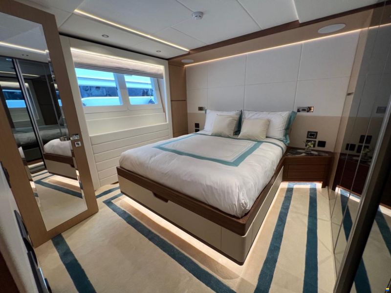 Gulf Craft Majesty 100