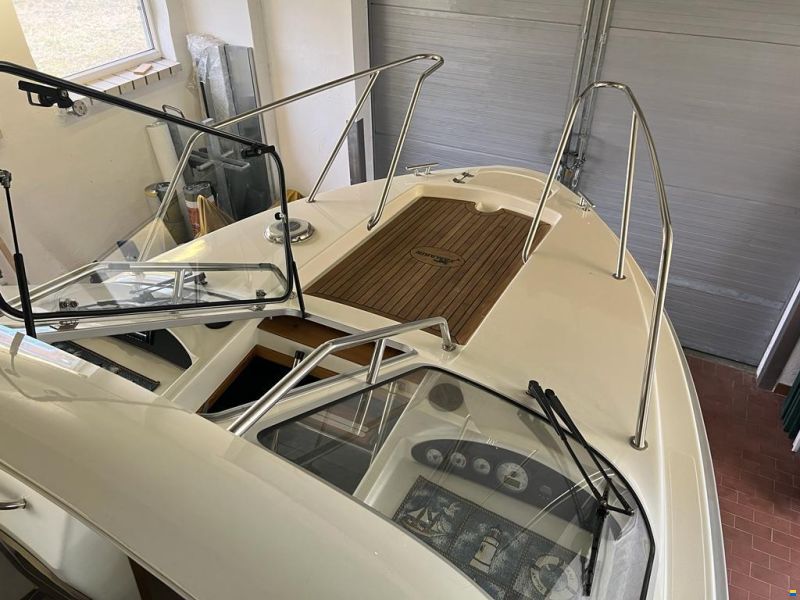Yamarin 74 Cabin