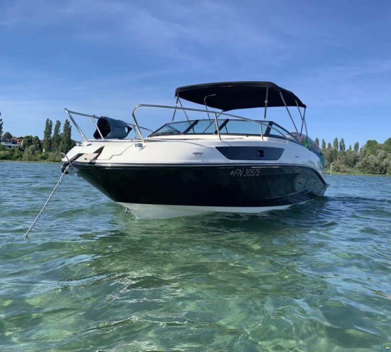 Sea Ray 230 Sun Sport
