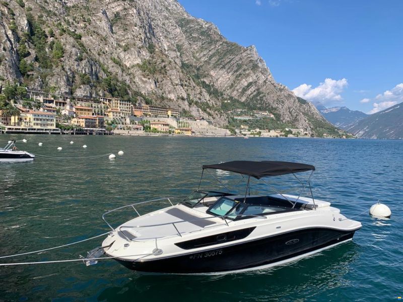 Sea Ray 230 Sun Sport