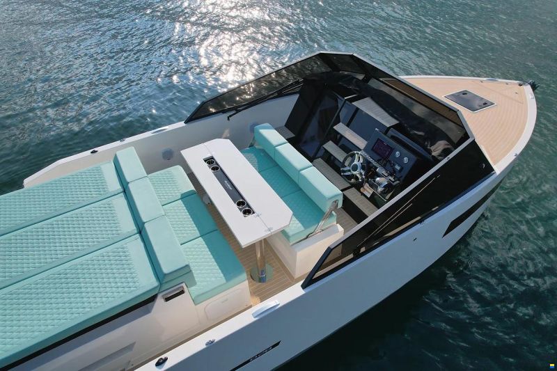 De Antonio D28 Cruiser