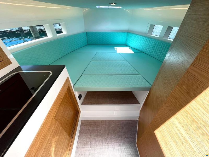 De Antonio D28 Cruiser