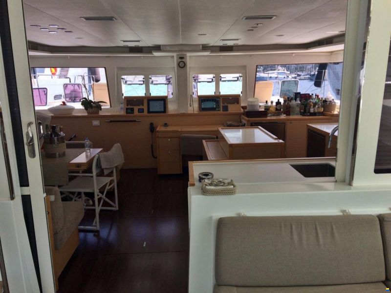 Lagoon 560