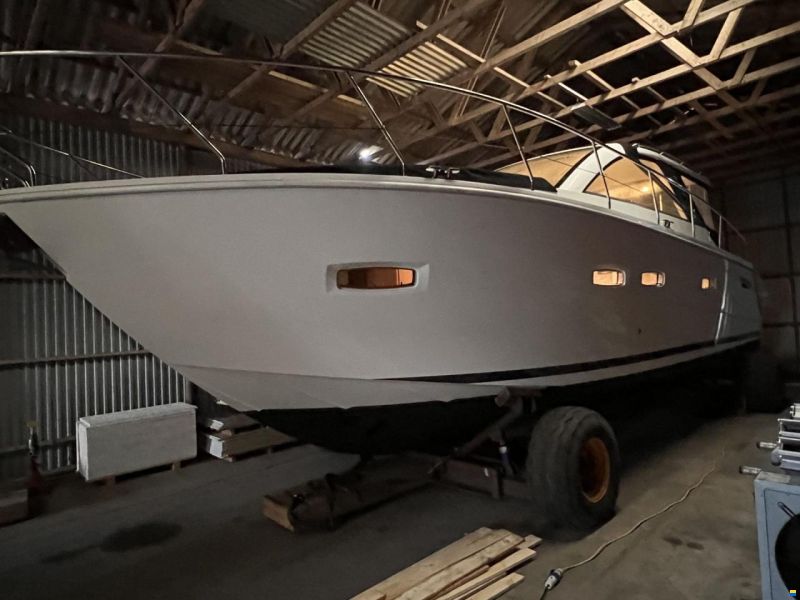 Sealine S 380