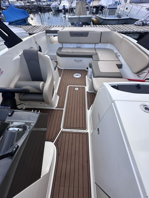 Bayliner Vr6 BR