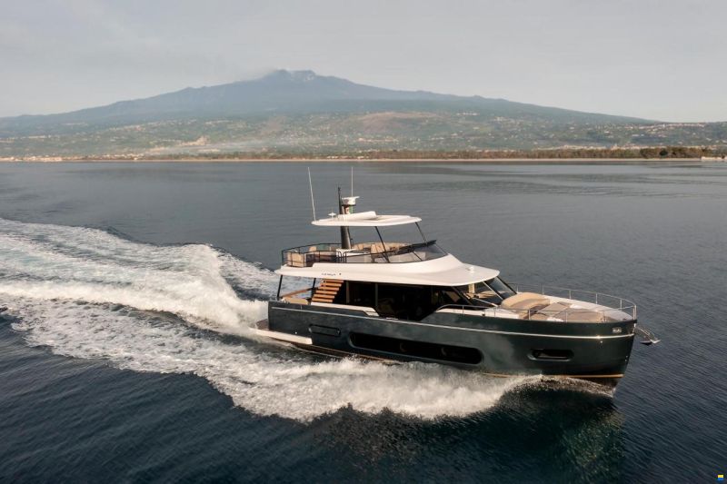 Azimut Magellano 60