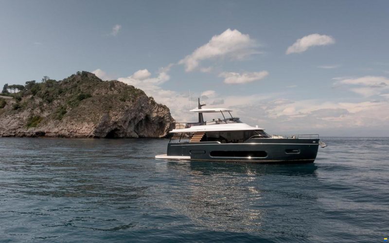 Azimut Magellano 60