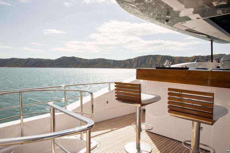 Azimut Magellano 25