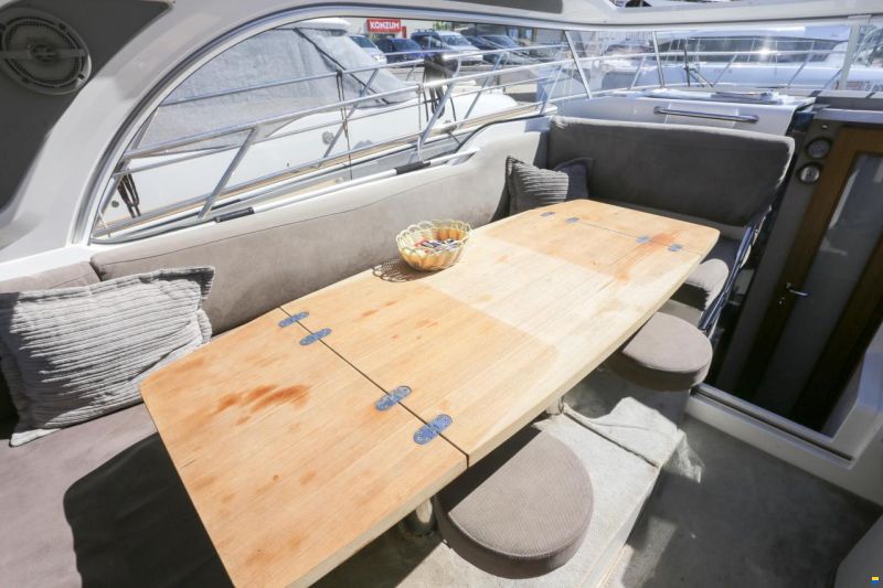 Marex 320 Aft Cabin Cruiser