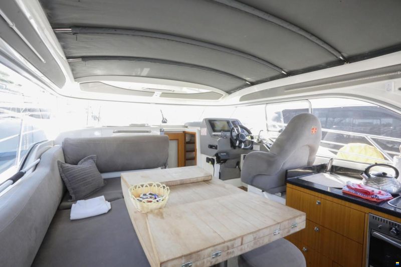 Marex 320 Aft Cabin Cruiser