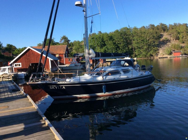 Nauticat 321 image