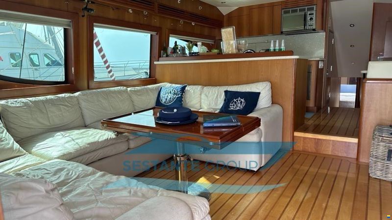 Hatteras 64 Convertible