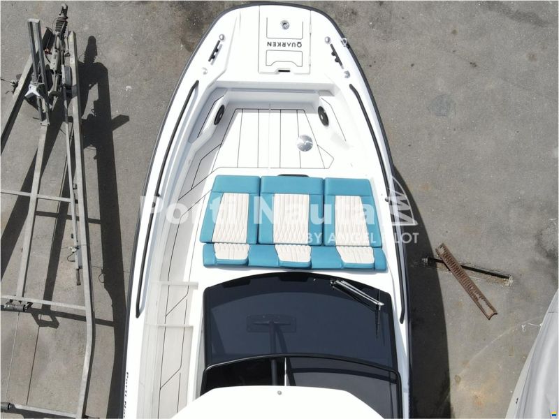 Quarken 27 T-Top