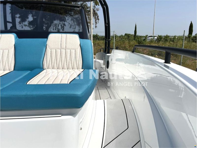 Quarken 27 T-Top