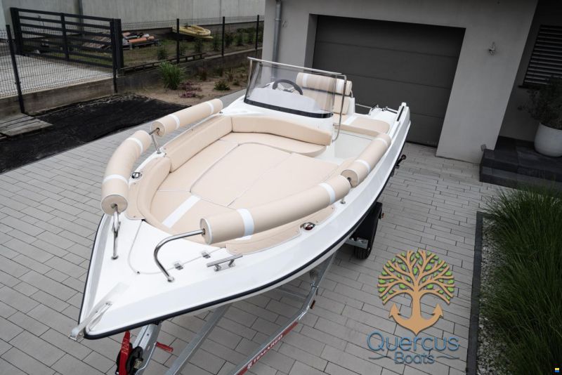 Quercus 470 Open
