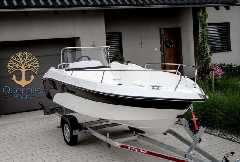 Quercus 470 Open