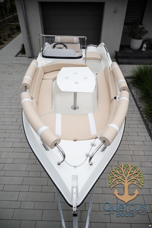 Quercus 470 Open