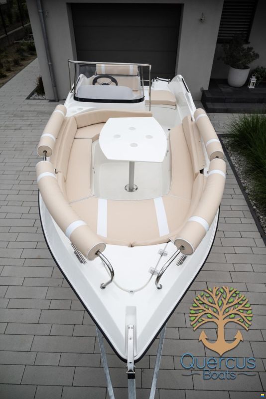 Quercus 470 Open