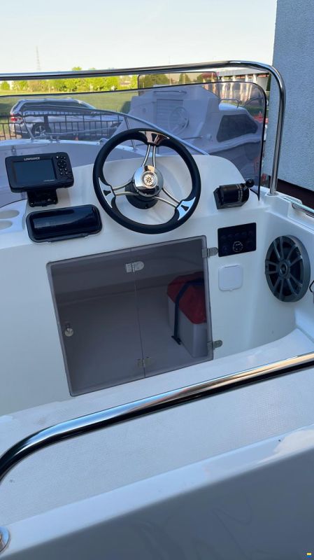 Quercus 470 Open
