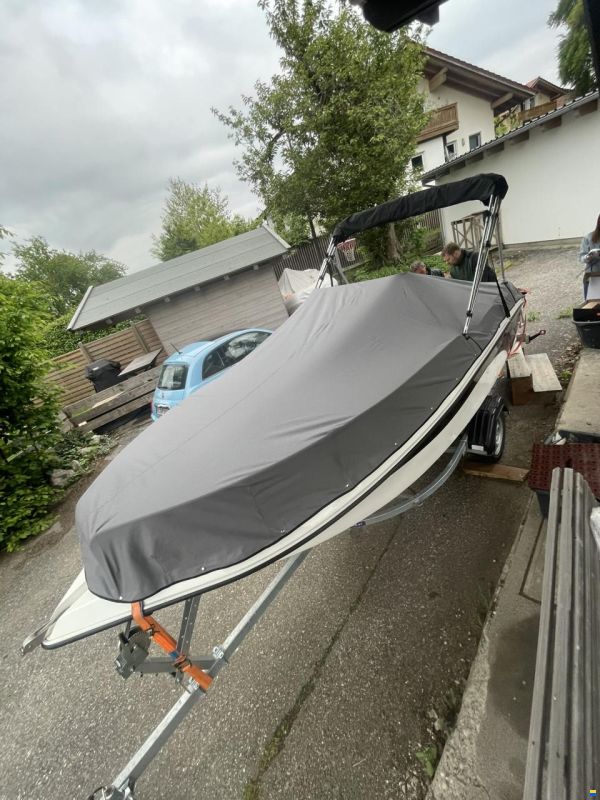 Quercus 470 Open
