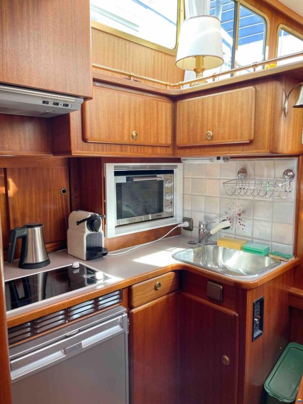 Linssen Sturdy 360 AC