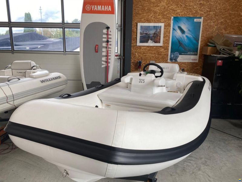 Williams TurboJet 325