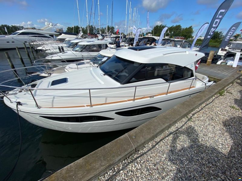 Rodman 31 Spirit HT Outboard