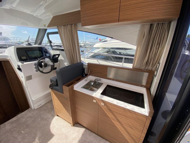 Rodman 31 Spirit HT Outboard
