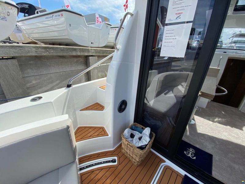 Rodman 31 Spirit HT Outboard