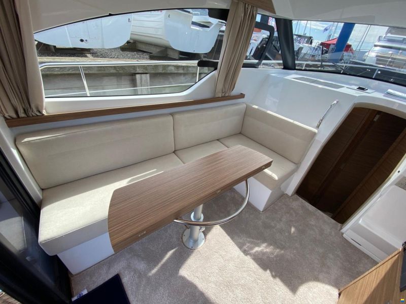 Rodman 31 Spirit HT Outboard
