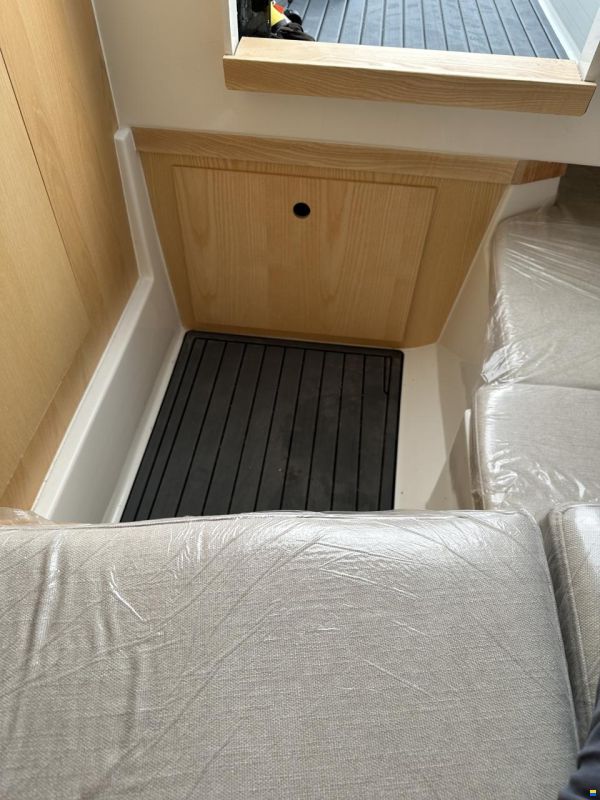 Massiv Boats SUNDECK 710 NEW MODEL STD VERSION !!