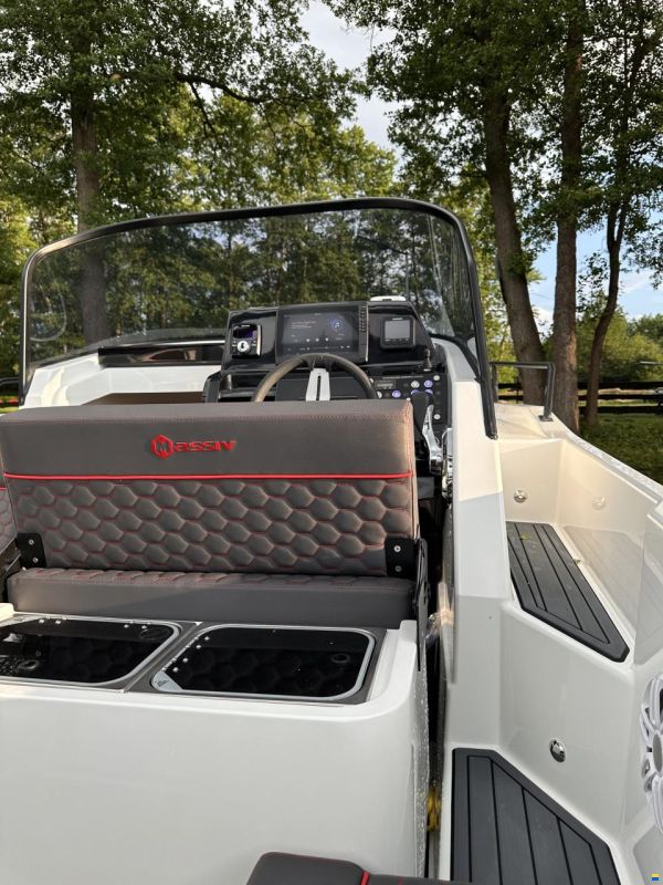 Massiv Boats SUNDECK 710 NEW MODEL STD VERSION !!