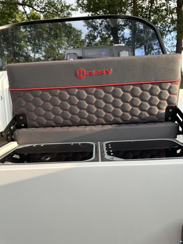 Massiv Boats SUNDECK 710 NEW MODEL STD VERSION !!