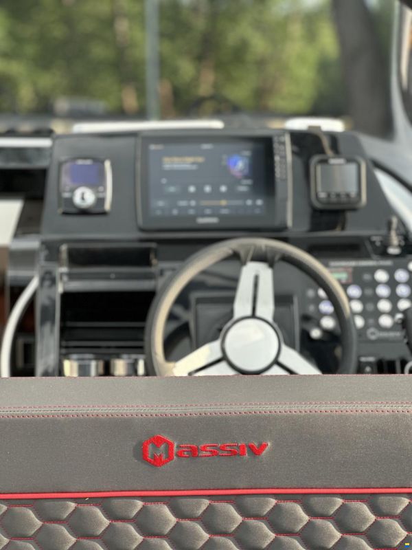 Massiv Boats SUNDECK 710 NEW MODEL STD VERSION !!