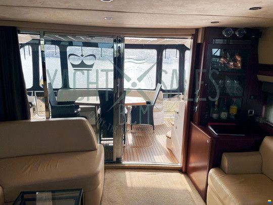 Princess 67 Fly