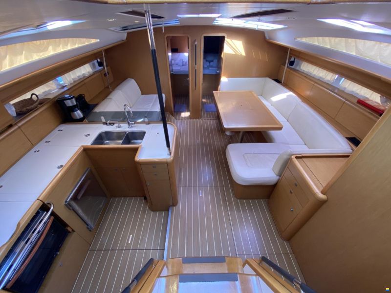 Jeanneau 53