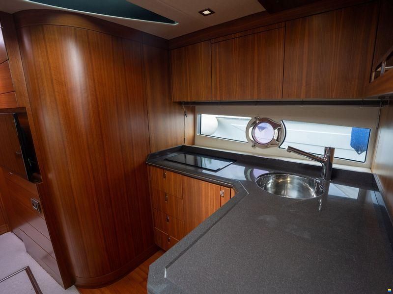 Sunseeker Portofino 40