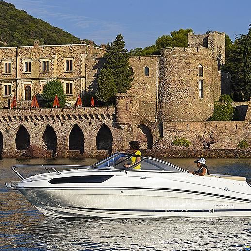 Bayliner VR5 Cuddy