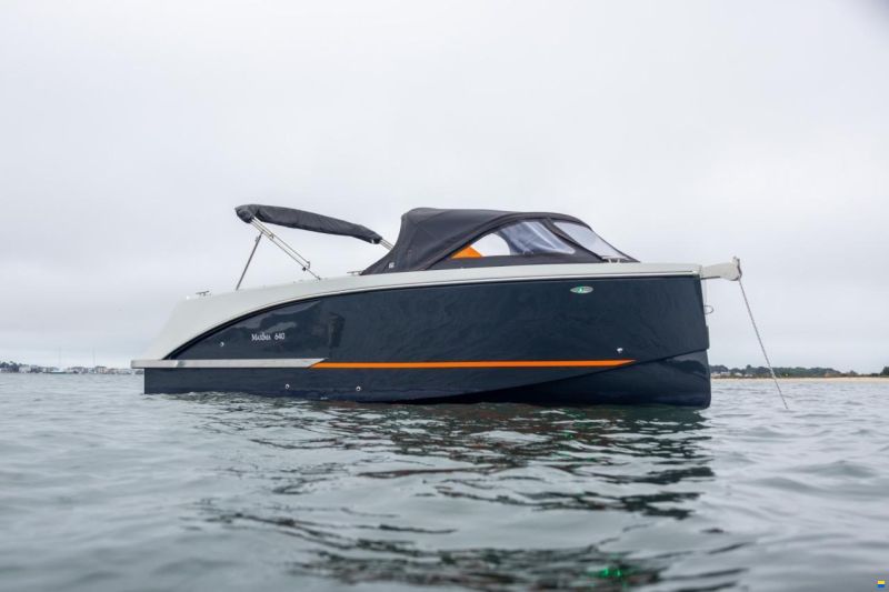 Maxima 640