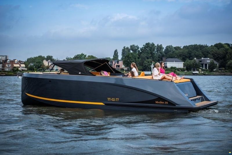 Maxima 35