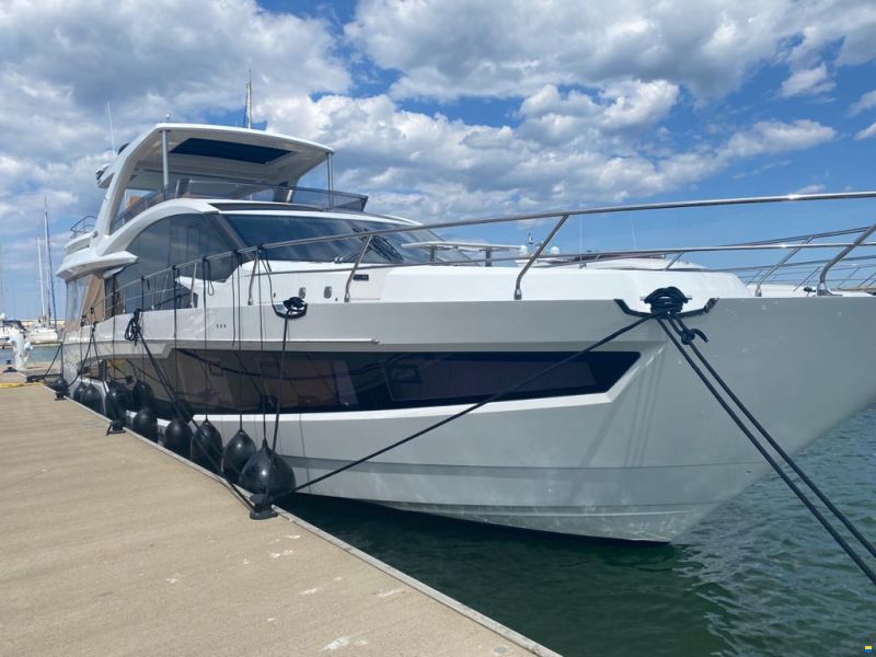 Galeon 680 FLY