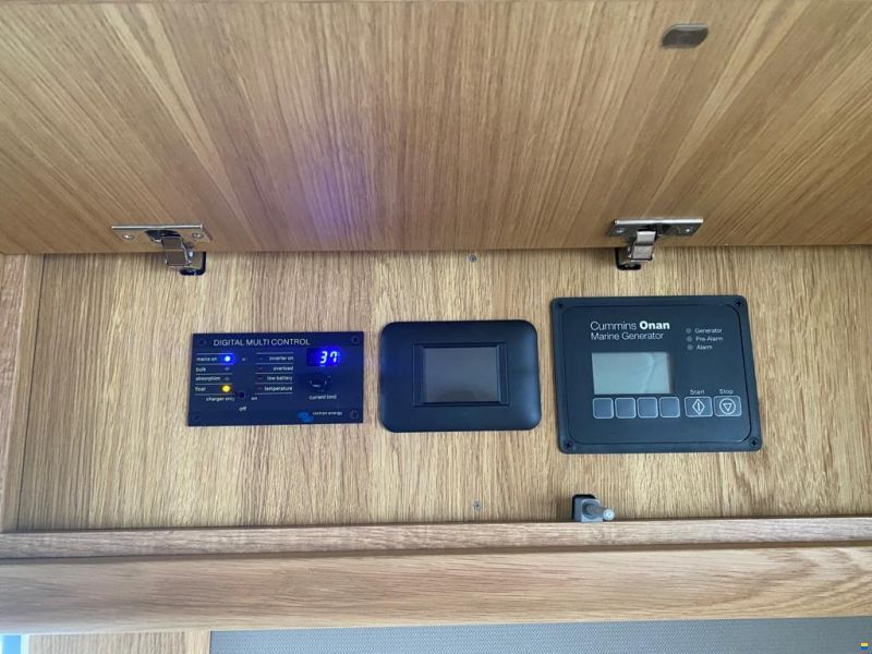 Galeon 680 FLY