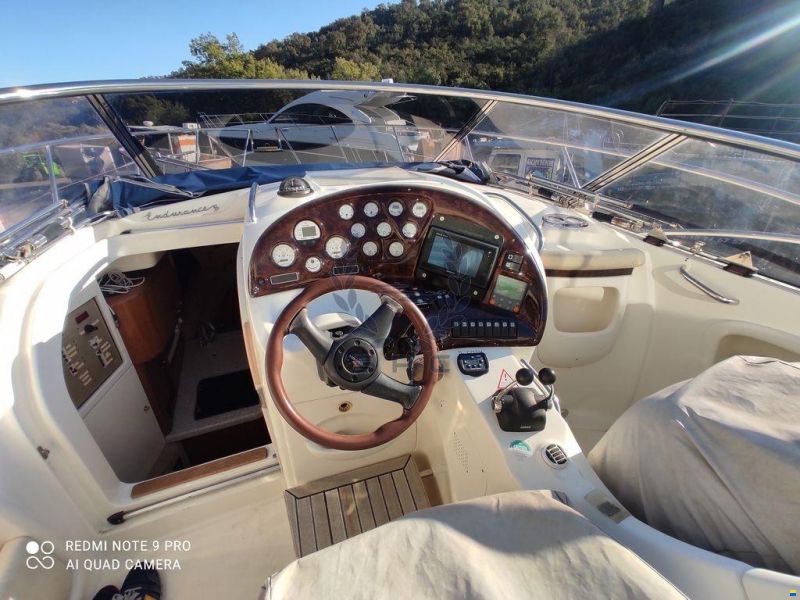 Cranchi Endurance 33