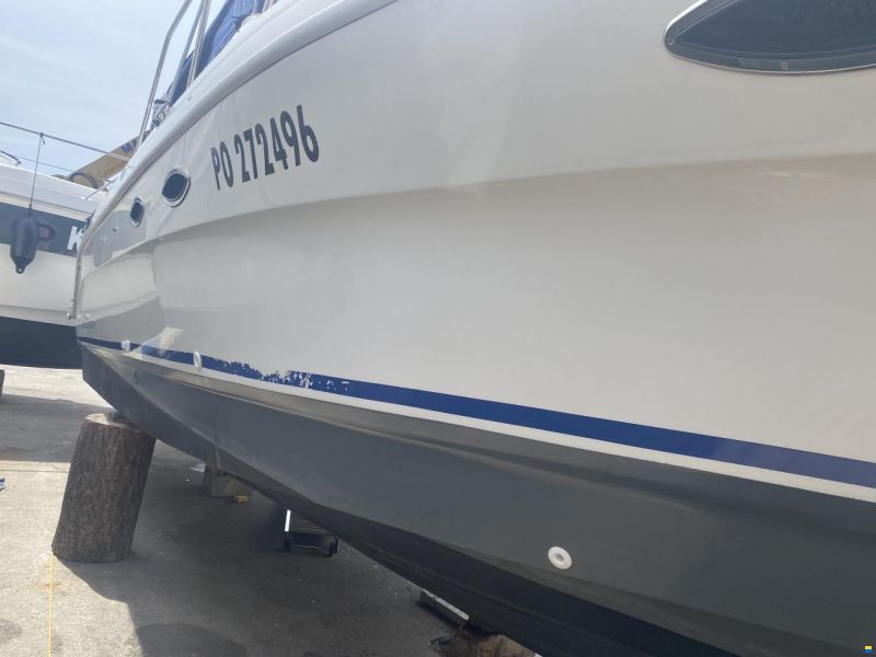 Bayliner 3055