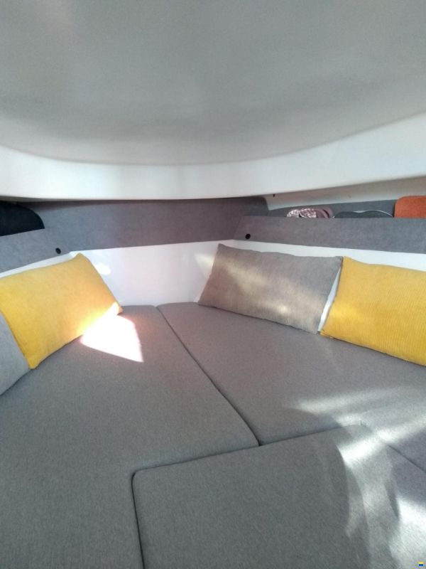 RaJo 565 Cabin